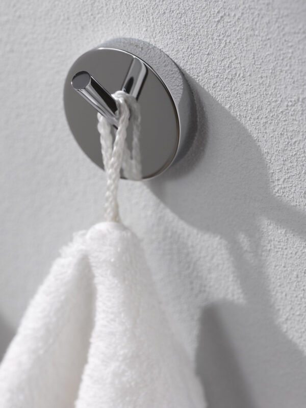 Kosmos Single Wall Hook Chrome