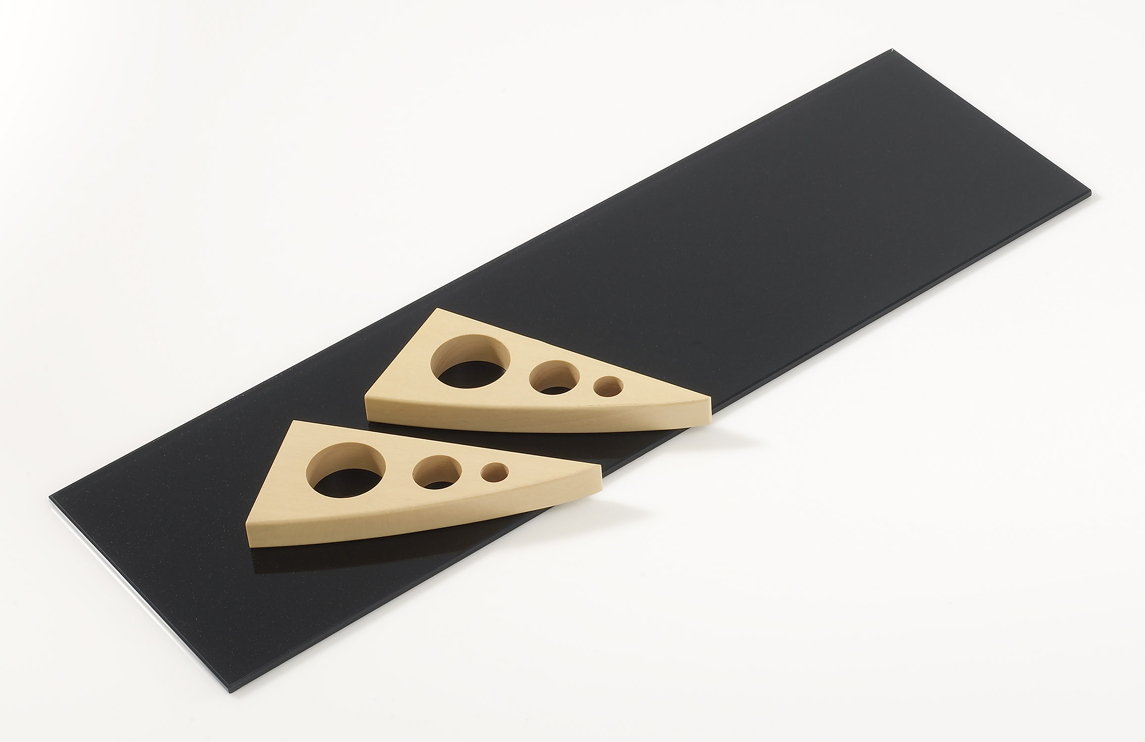 Puzzle Black Glass 7x24 Shelf Kit with Tectur Brackets - Image 6