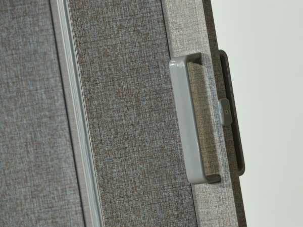 Spectrum Elite Vinyl Folding Door - Image 3