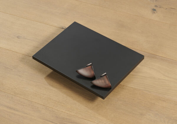 Gallery 12x16 Black Shelf Kit with Pelican Brackets - Image 3