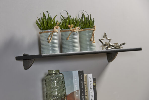 Gallery 8x32 Black Shelf Kit with Pelican Brackets - Image 3