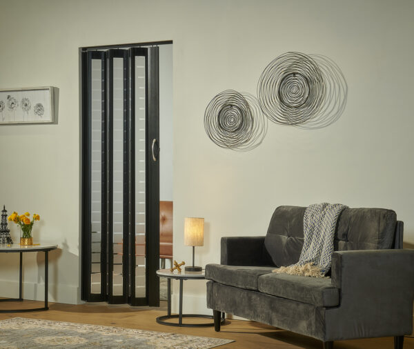 Metro Folding Door - Image 9