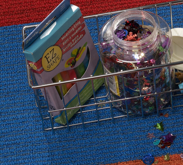 More Inside Medium Wire Basket - Image 6